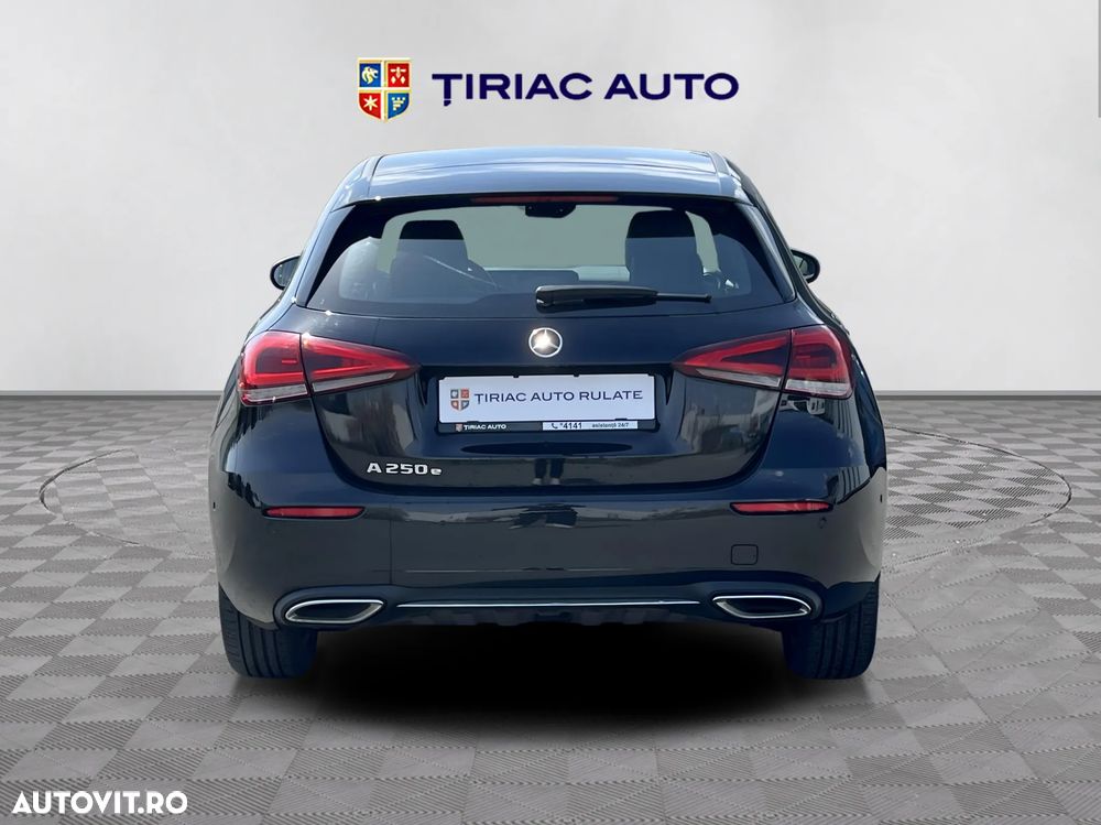 Mercedes-Benz A 250 e 8G-DCT Progressive - 4