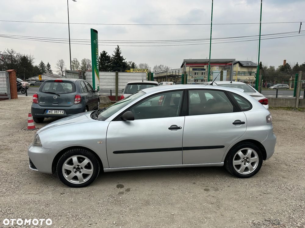 Seat Ibiza 1.4 16V Reference - 5
