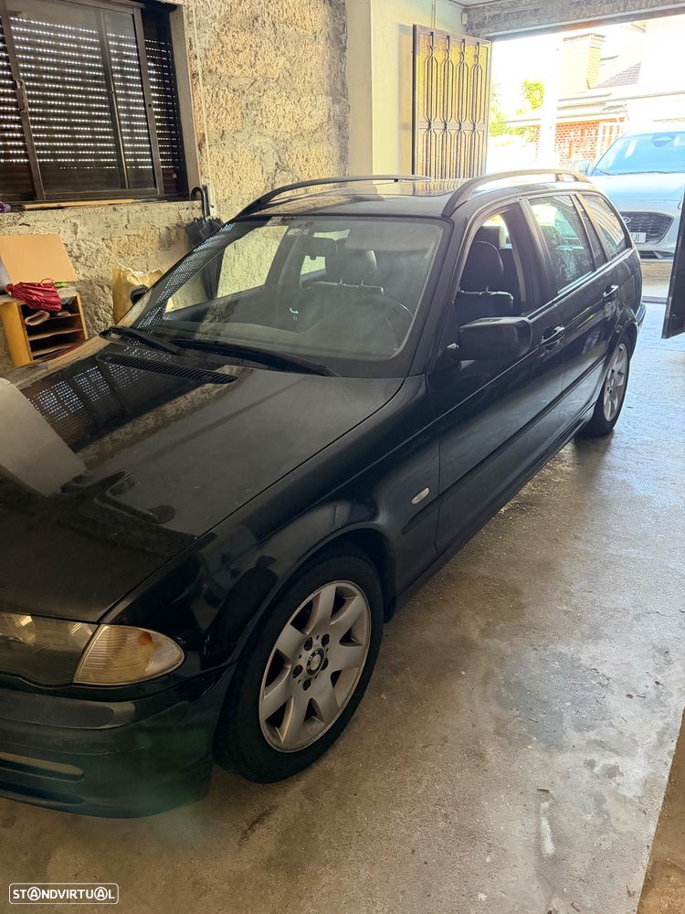 BMW 320 d Touring Séc.XXI - 6