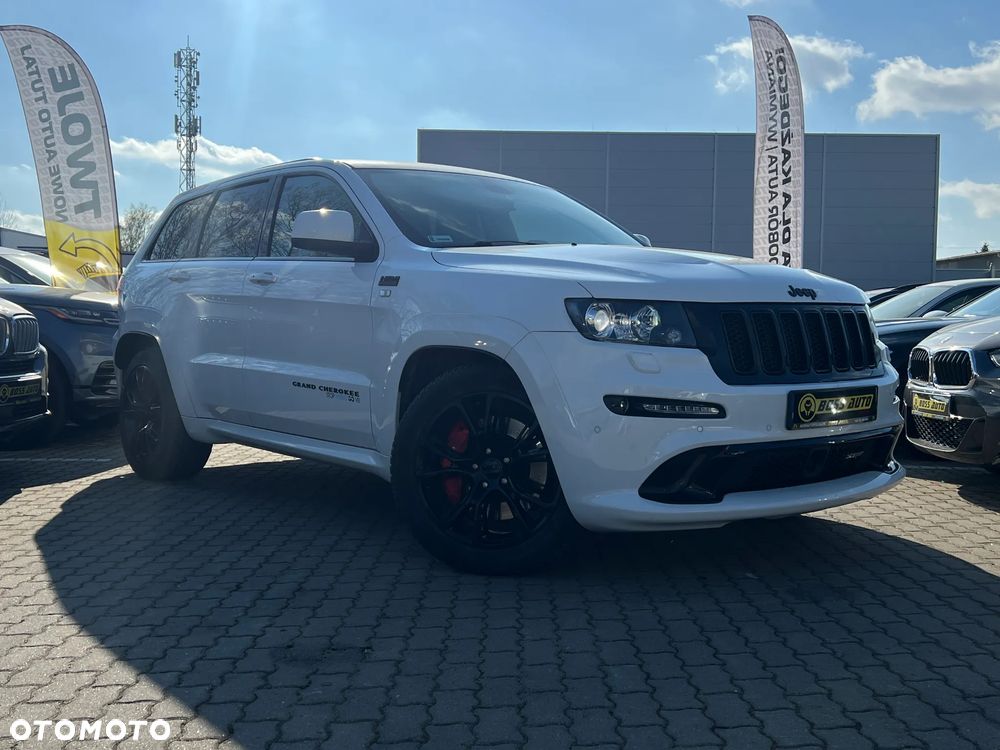 Jeep Grand Cherokee SRT - 2