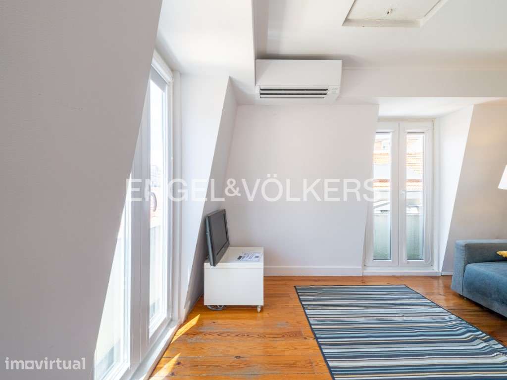 Apartamento T1 com Terraço Privativo na Avenida da Liberdade - Grande imagem: 2/26