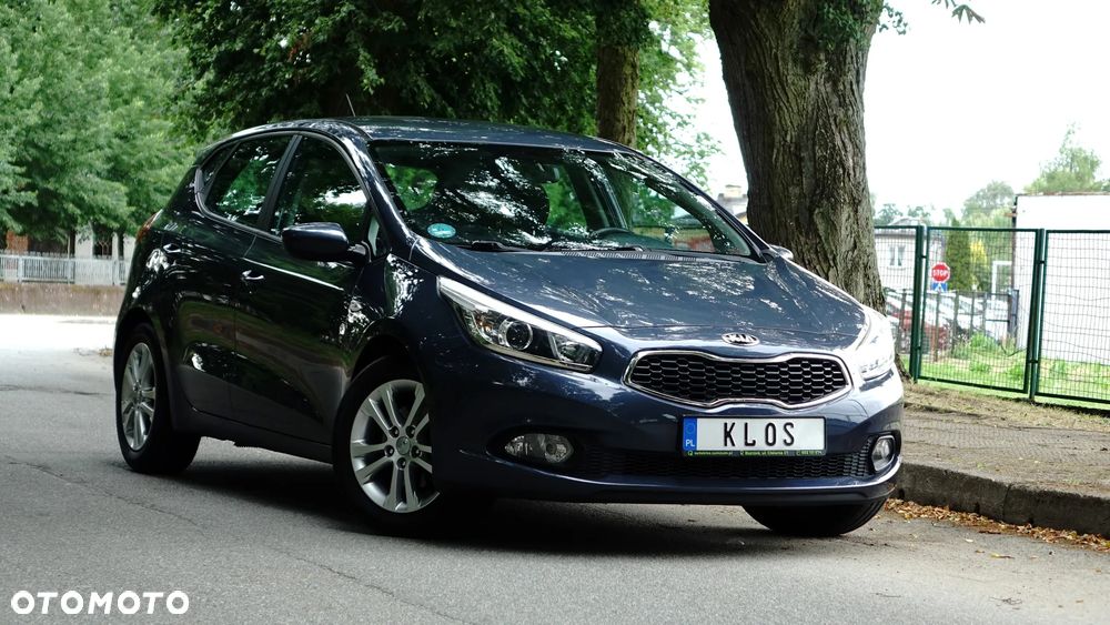 Kia Ceed 1.4 CVVT Dream Team Edition - 40