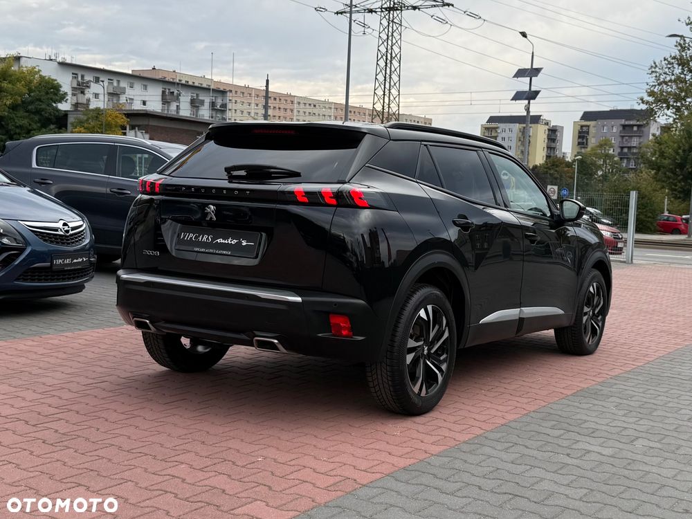 Peugeot 2008 PureTech 130 Allure - 12