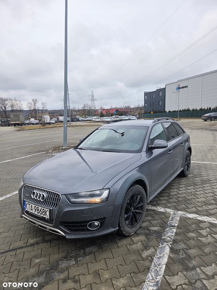 Audi A4 Allroad 2.0 TDI DPF S tronic - 1