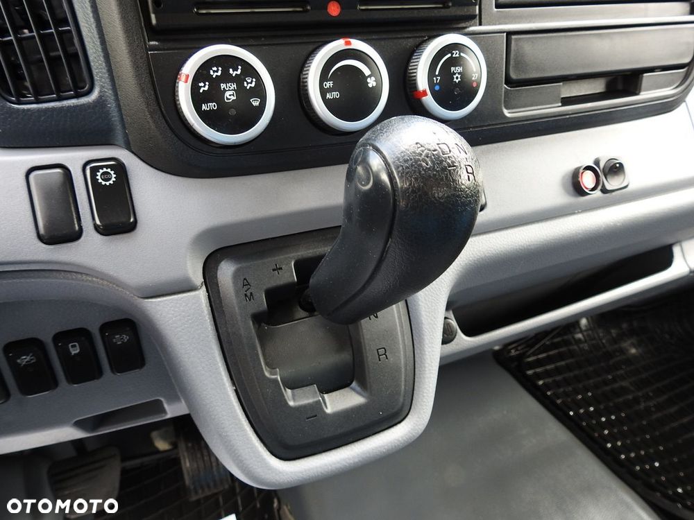 Mitsubishi CANTER FUSO 7C15 KONTENER CHŁODNIA WINDA 14 PALET -4*C ZASILANIE 230V KLIMATYZACJA AUTOMATYCZNA SKRZYNIA 150KM - 35