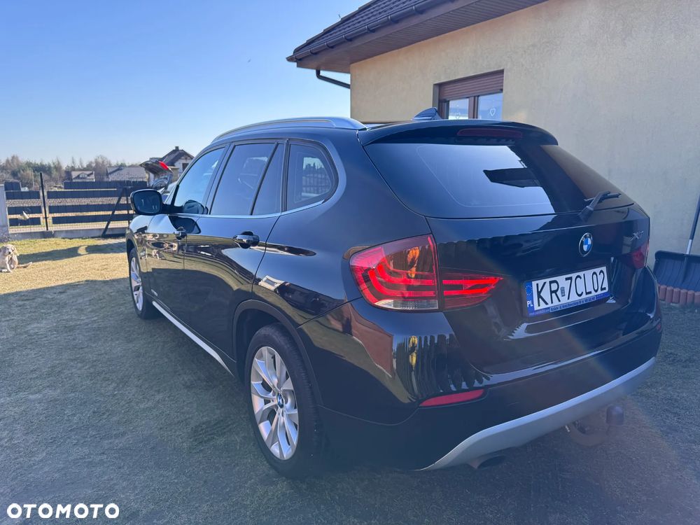 BMW X1 xDrive20d - 10