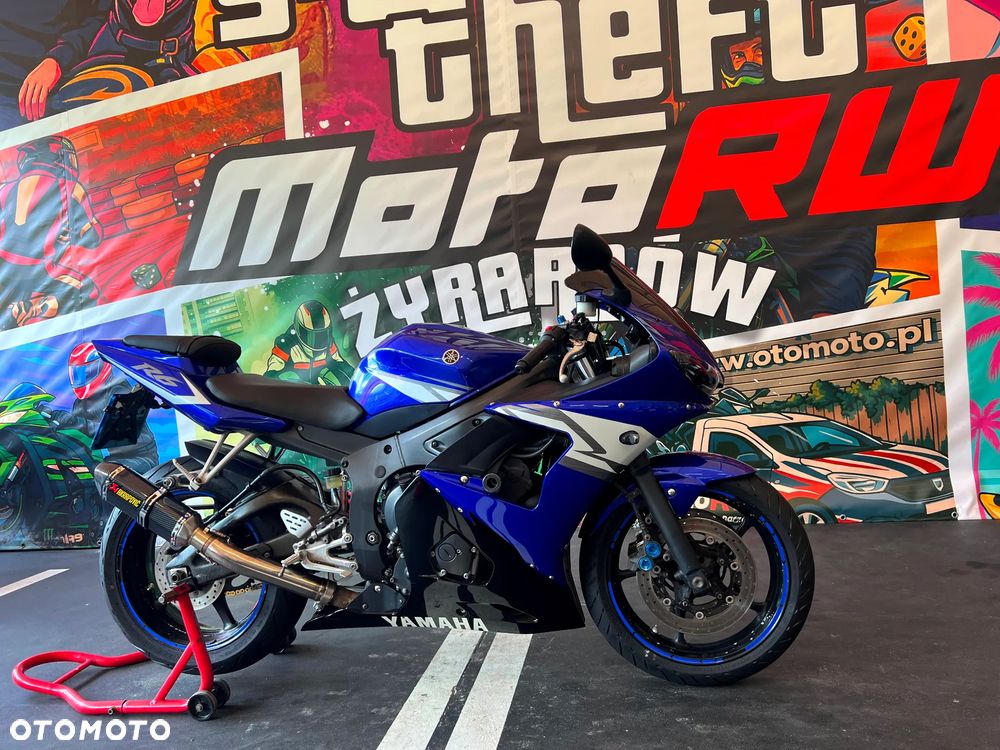 Yamaha R6 - 2