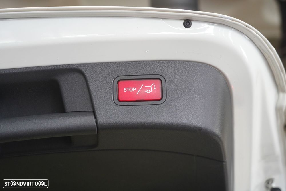 Mercedes-Benz GLA 180 CDi Urban - 34