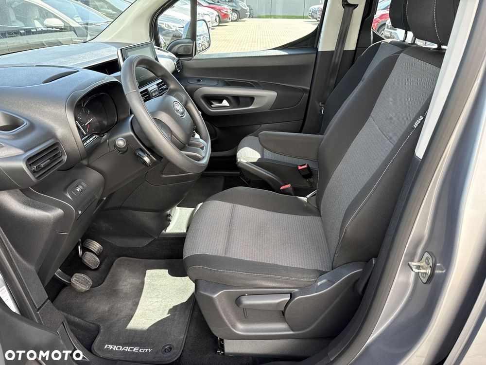 Toyota Proace City Verso 1.5 D-4D Business - 11