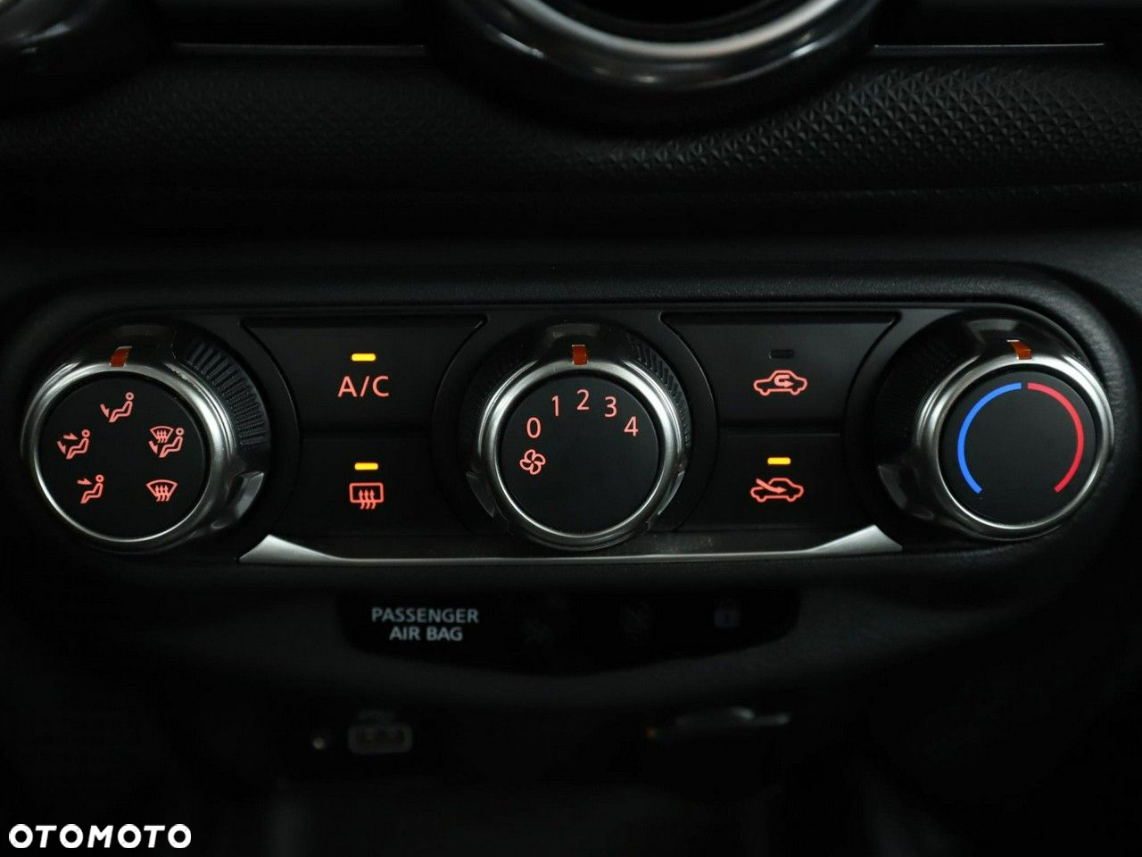 Nissan Juke 1.0 DIG-T Acenta - 26
