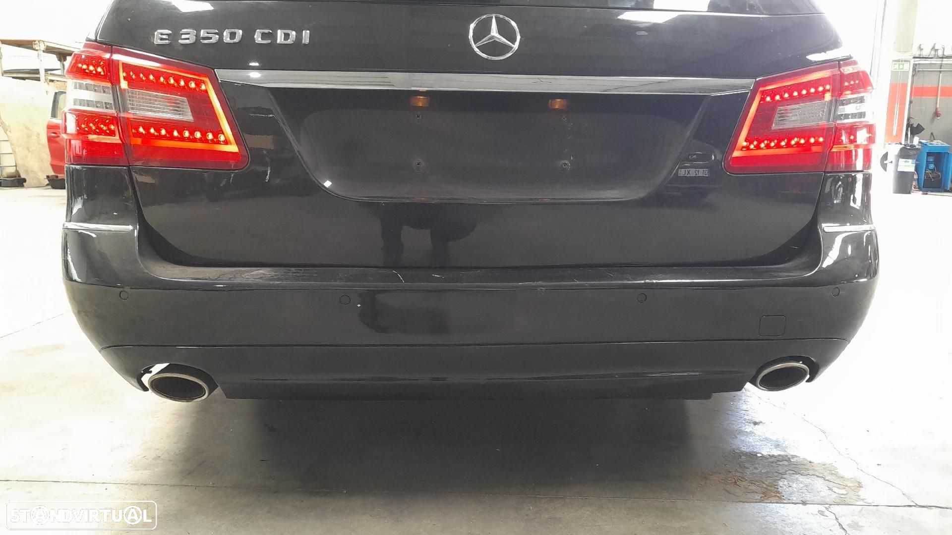 Pára-choques trás MERCEDES-BENZ Classe E Carrinha (S212) - 1