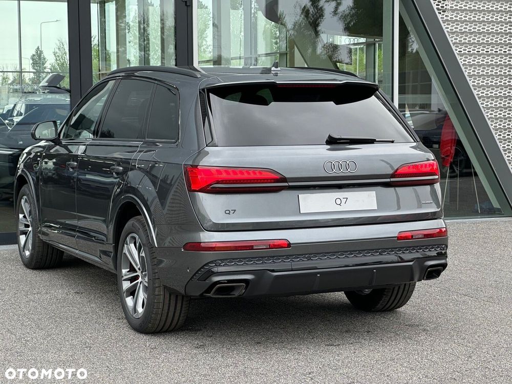 Audi Q7 - 9