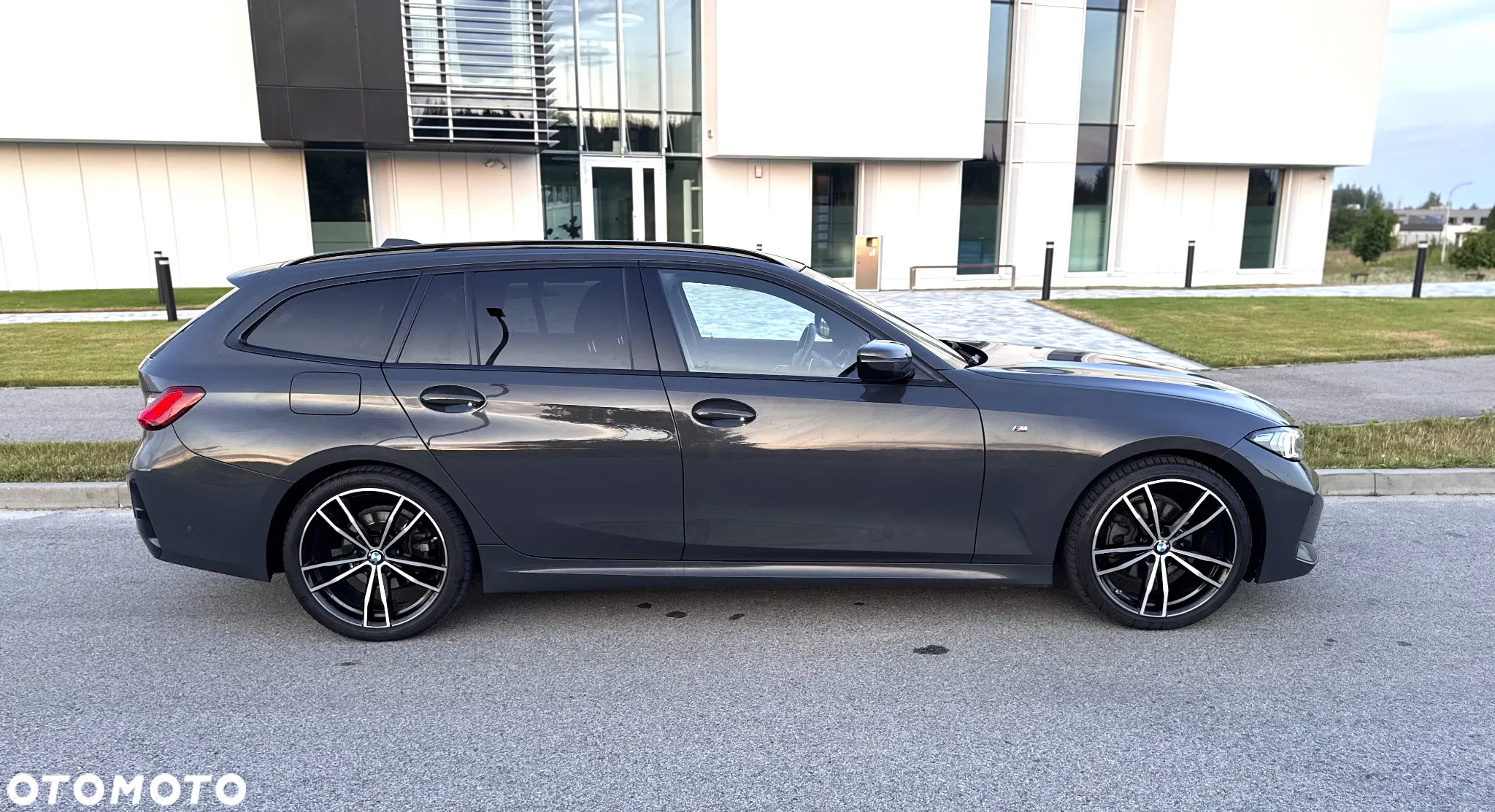 BMW Seria 3 320d M Sport sport - 4
