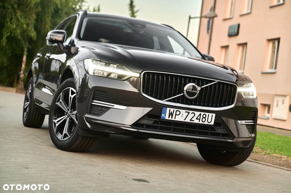 Volvo XC 60 B4 D Geartronic Momentum Pro - 18