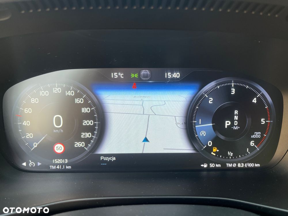 Volvo XC 40 D3 Momentum Pro - 26