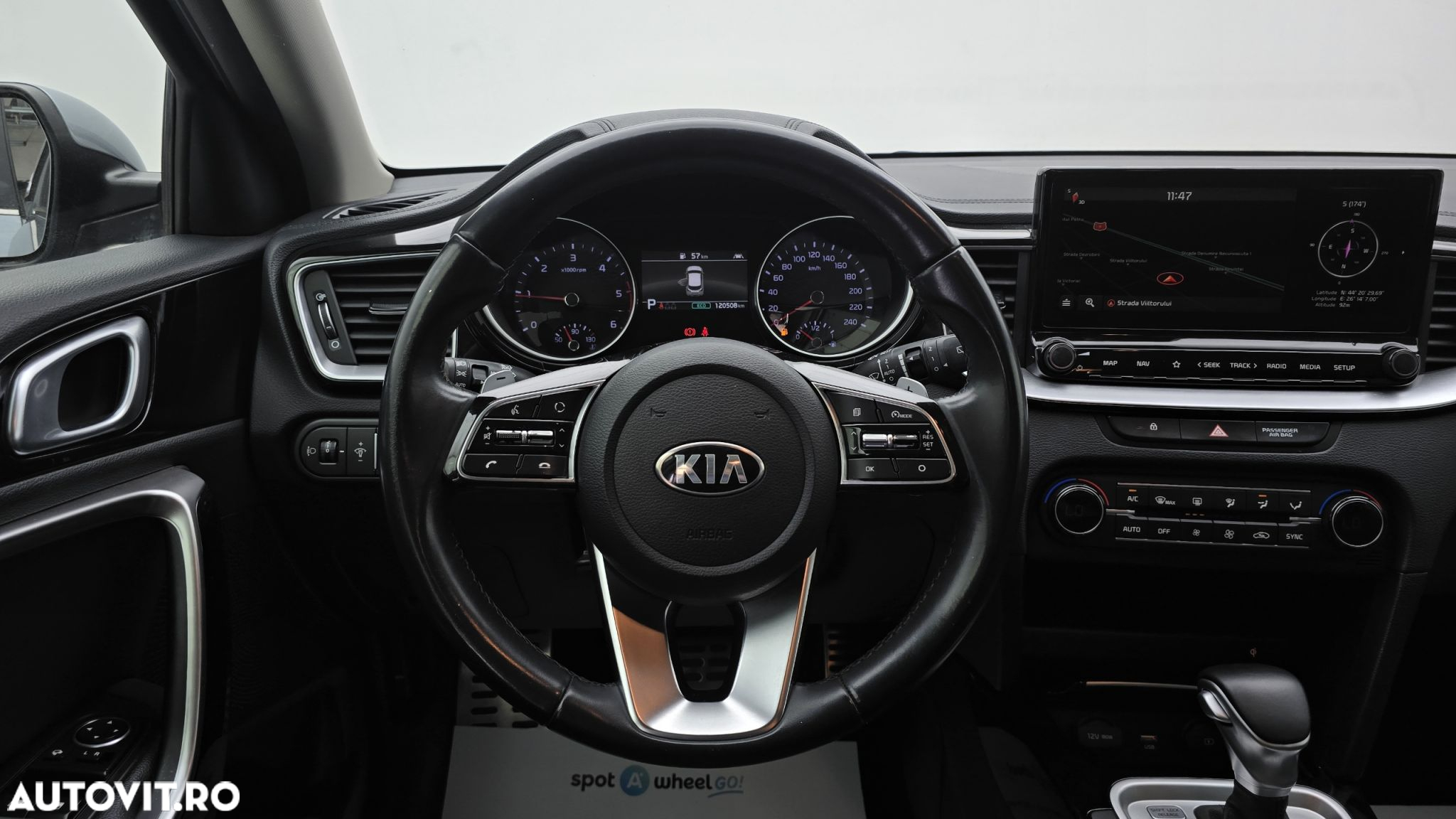 Kia XCeed - 15