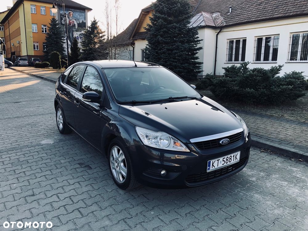 Ford Focus 1.6 Ghia - 1