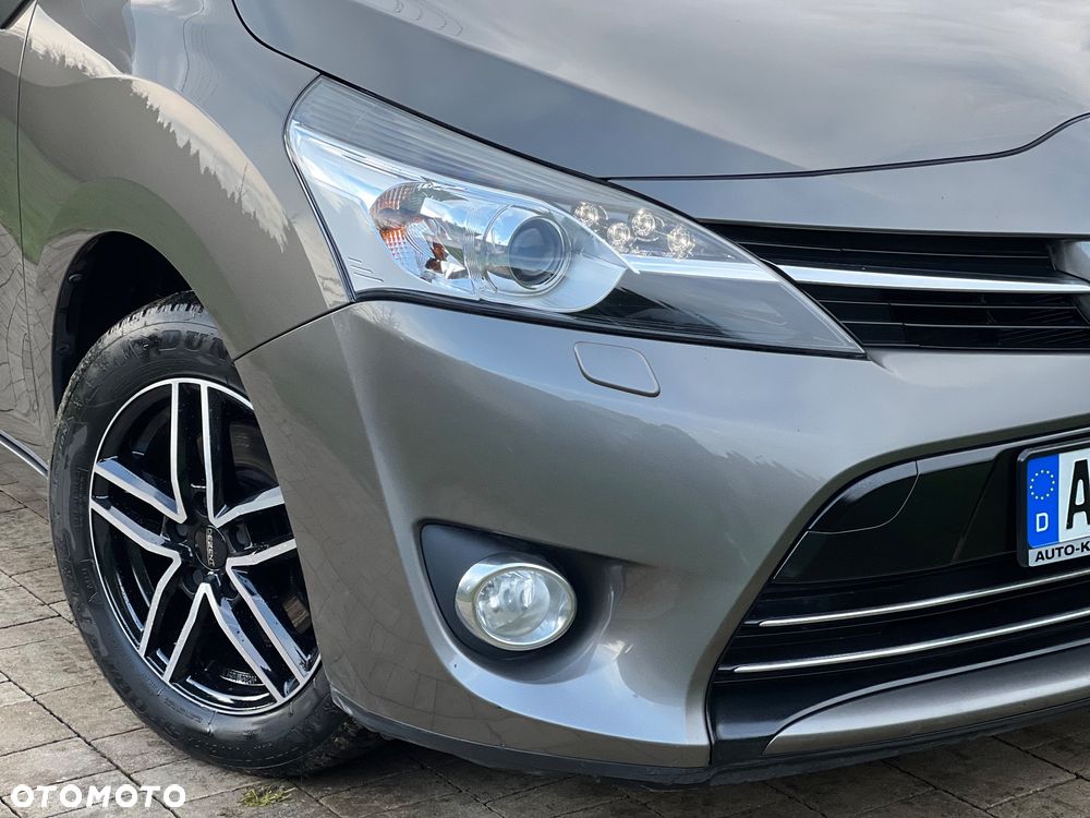 Toyota Verso 1.8 Premium EU5 MS - 20