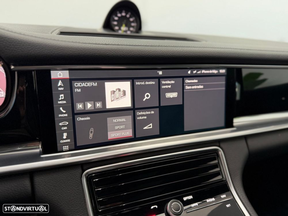 Porsche Panamera 4 E-Hybrid Executive - 12