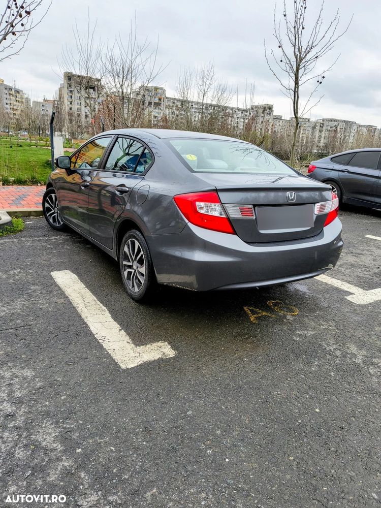 Honda Civic 1.8 MT LS - 6