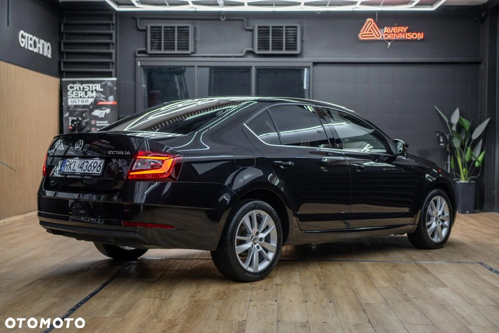 Skoda Octavia - 16
