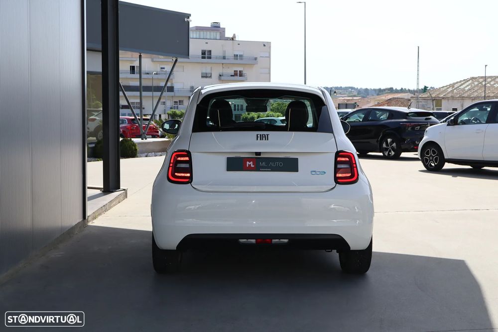 Fiat 500e 3 + 1 42kWh Icon - 5