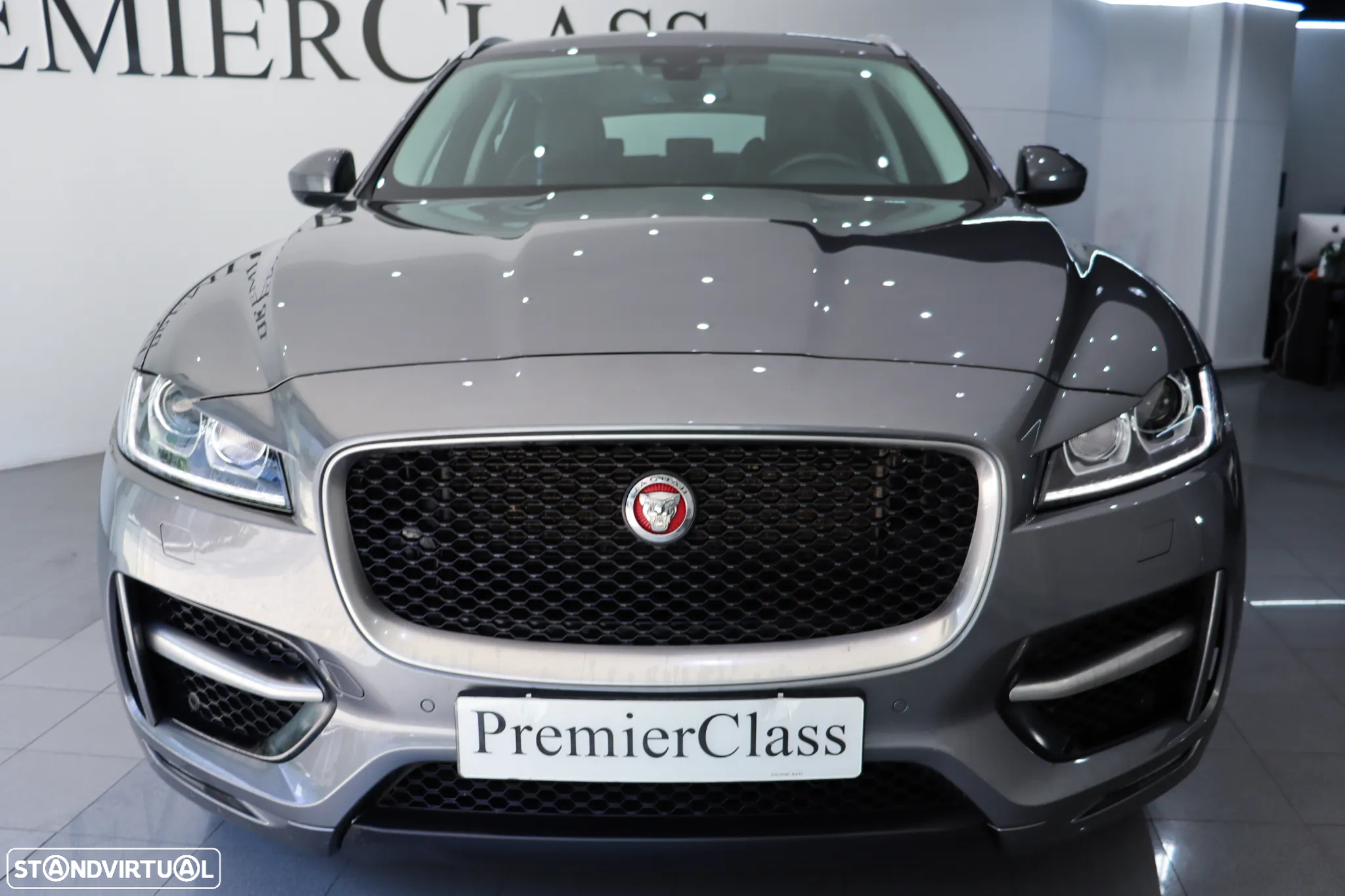 Jaguar F-Pace 2.0 i4D R-Sport Aut. - 25