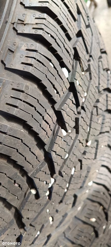 Nokian Hakapeliita cr4 - 3