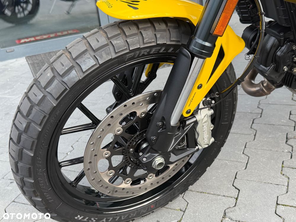 Ducati Scrambler - 34