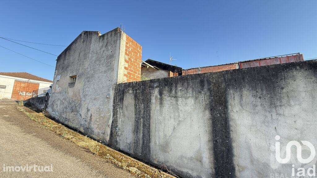 Moradia geminada em Alcanede de 35 m2 - Grande imagem: 5/24