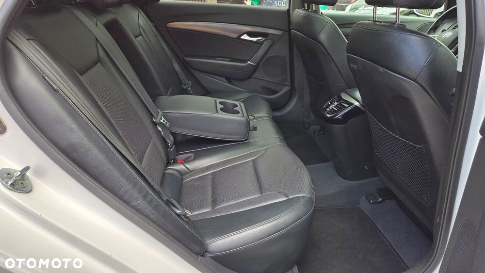 Hyundai i40 2.0 Premium - 36