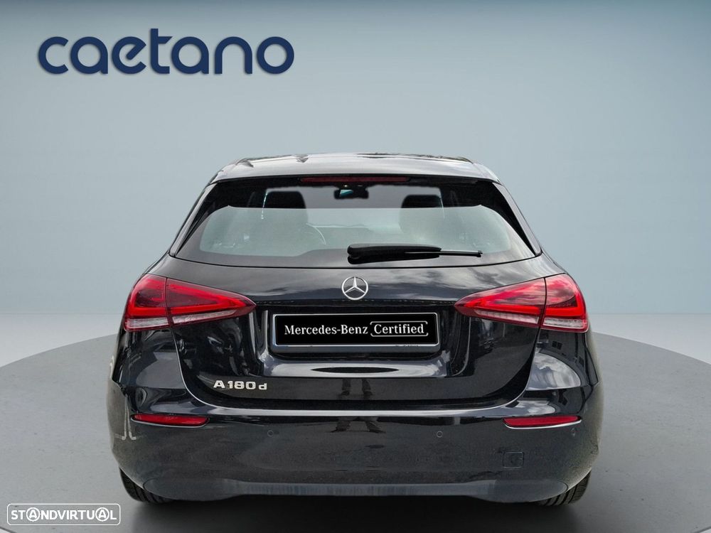 Mercedes-Benz A 180 d Style Plus Aut. — fotografia 7