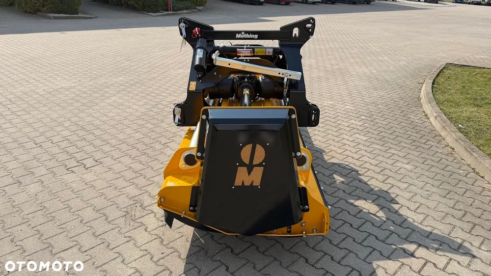 Muthing MU-M 300 Vario | Hydrauliczny przesuw | Przód / Tył | 75–160 KM - 6