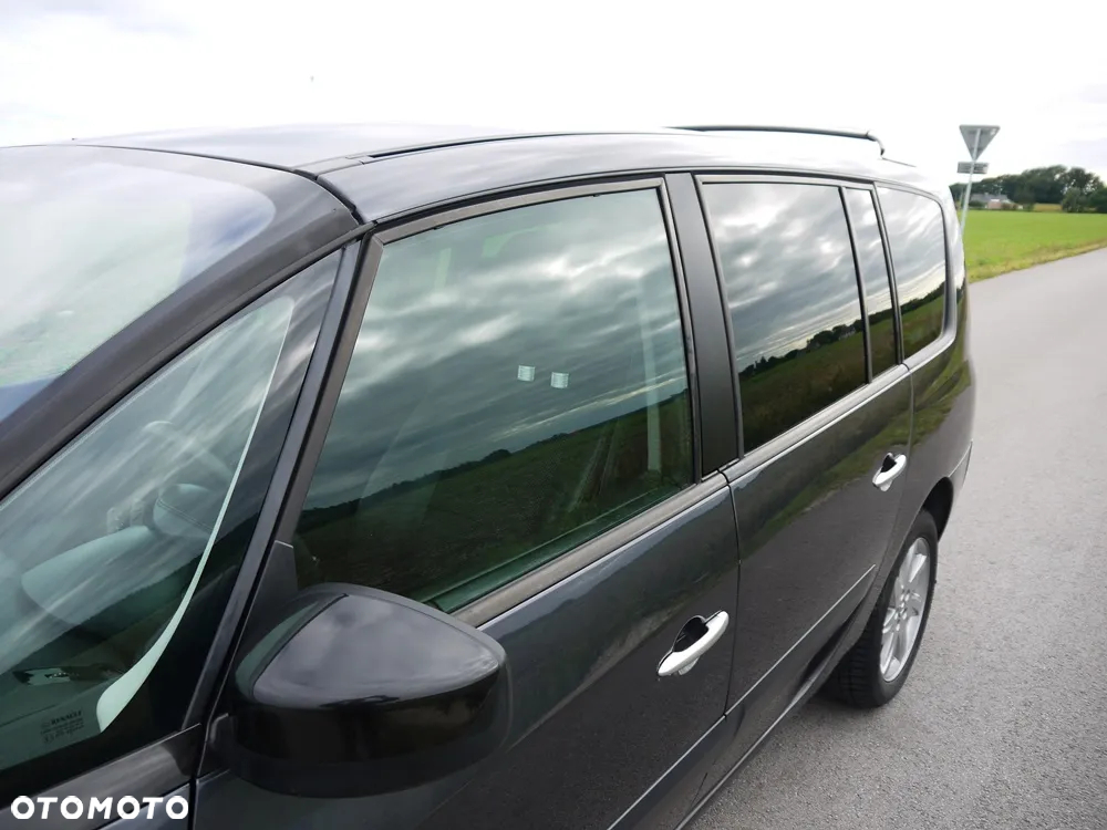 Renault Grand Espace 2.0 dCi Celsium - 32