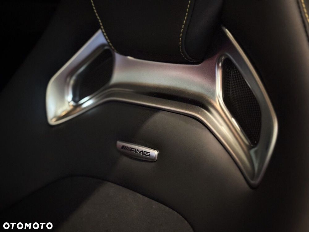 Mercedes-Benz AMG GT - 19