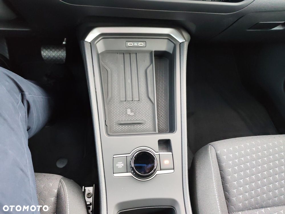 Volkswagen T-Roc 1.5 TSI Life DSG - 17