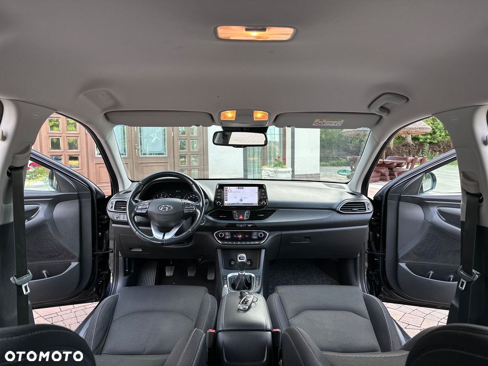 Hyundai i30 1.4 Premium - 23