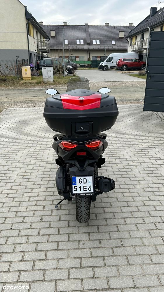 Yamaha X-max - 5