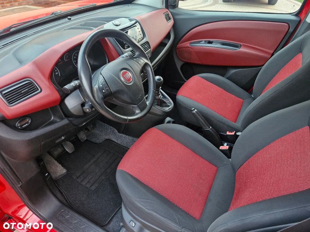 Fiat Doblo 2.0 16V Multijet Emotion - 24