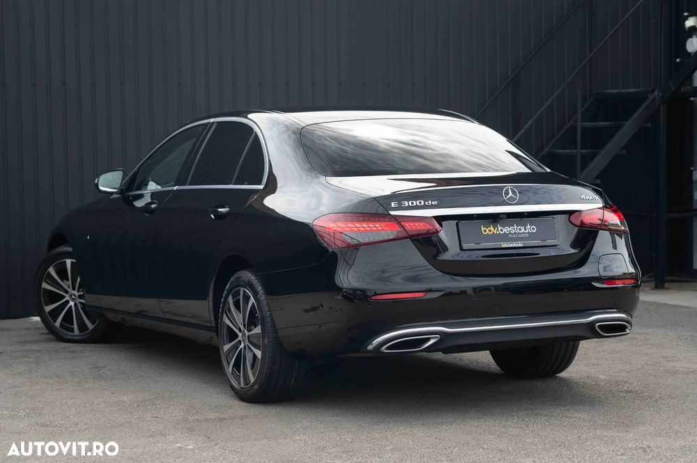 Mercedes-Benz E 300 de 4Matic 9G-TRONIC Avantgarde - 6