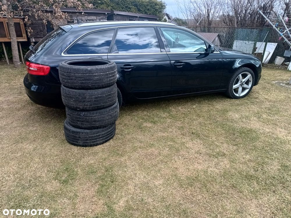 Audi A4 Avant 2.0 TDI Quattro S tronic - 14