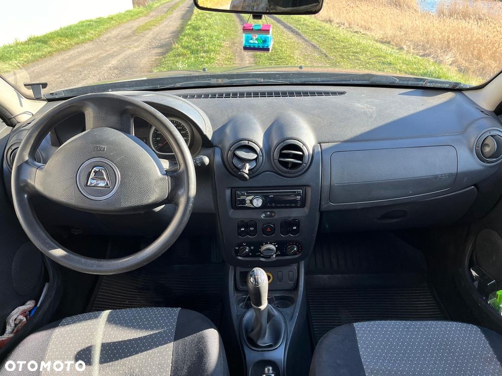 Dacia Duster 1.6 Ambiance - 8