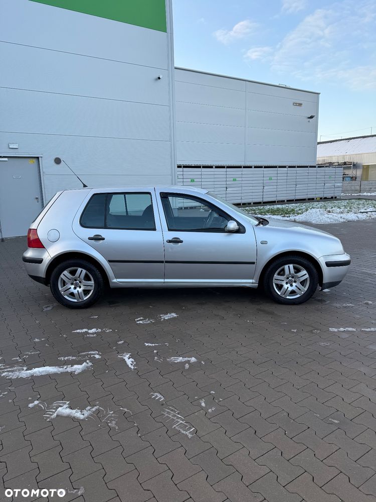Volkswagen Golf 1.9 TDI Comfortline - 3
