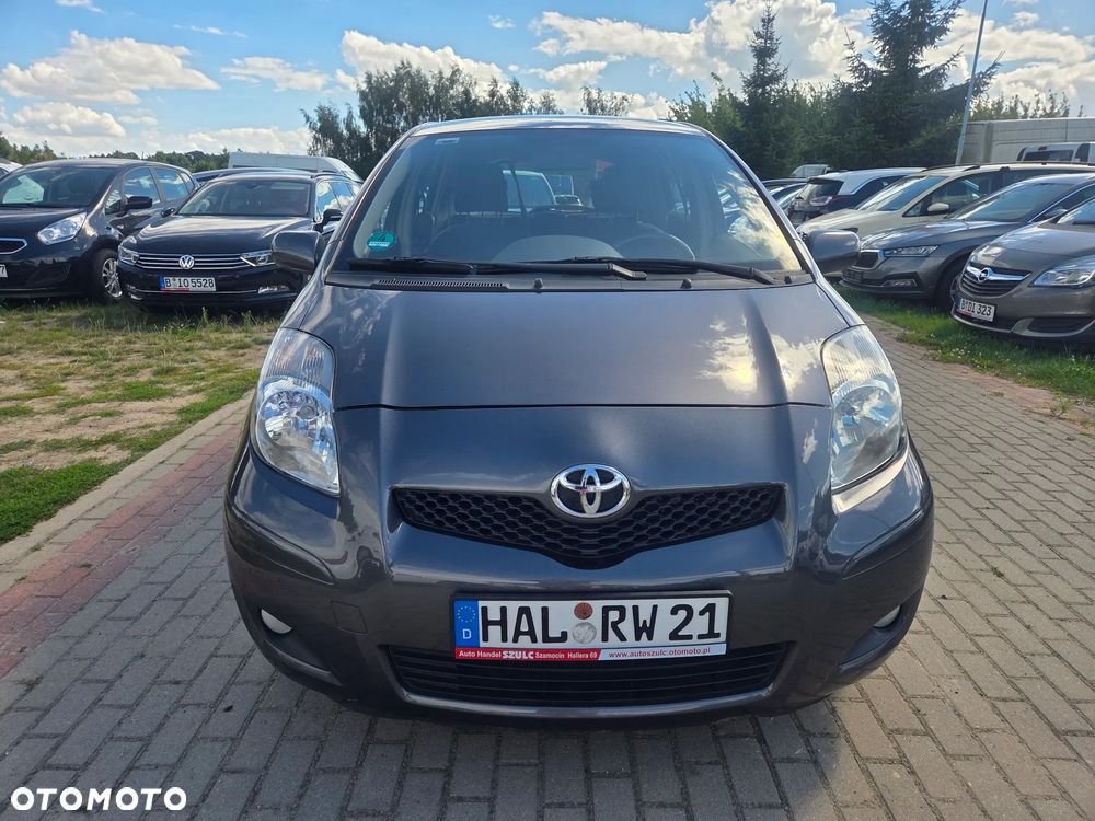 Toyota Yaris - 4