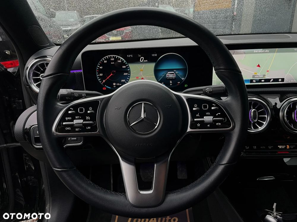 Mercedes-Benz Klasa A 200 7G-DCT Style - 23