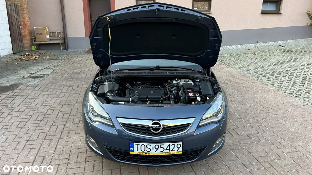 Opel Astra IV 1.6 T Sport - 32