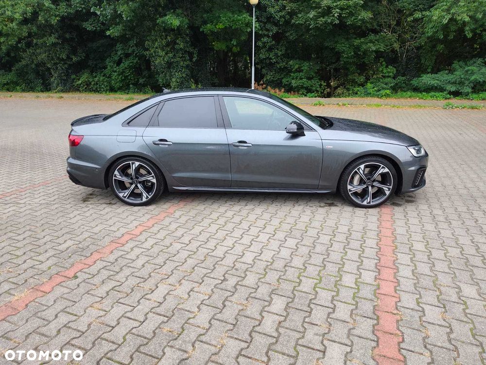 Audi A4 Limousine