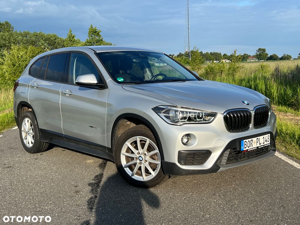 BMW X1 sDrive18i Sport Line - 4