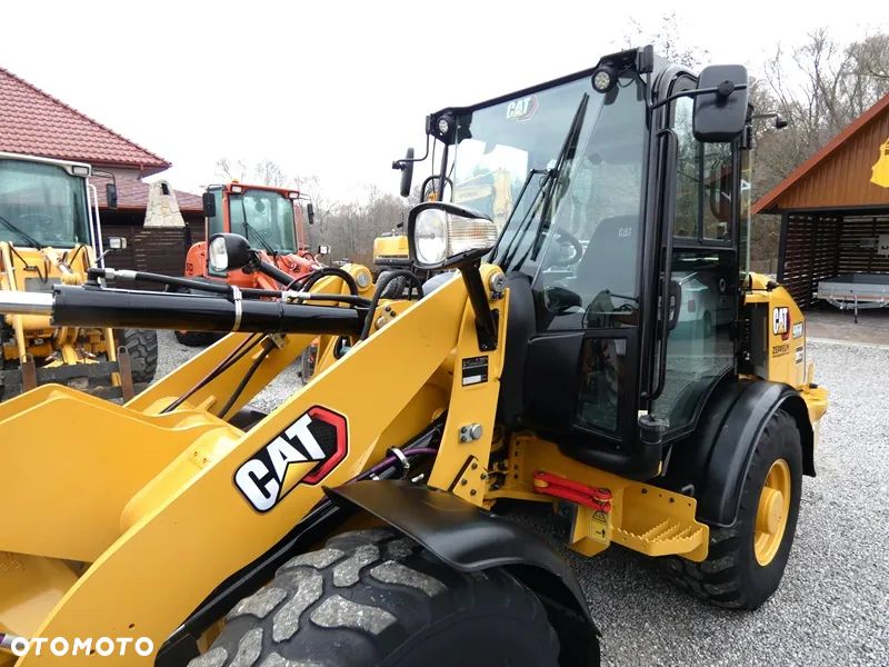 Caterpillar CAT 906M Z Niemiec / 2.942mth Serwis / Idealny / - 23