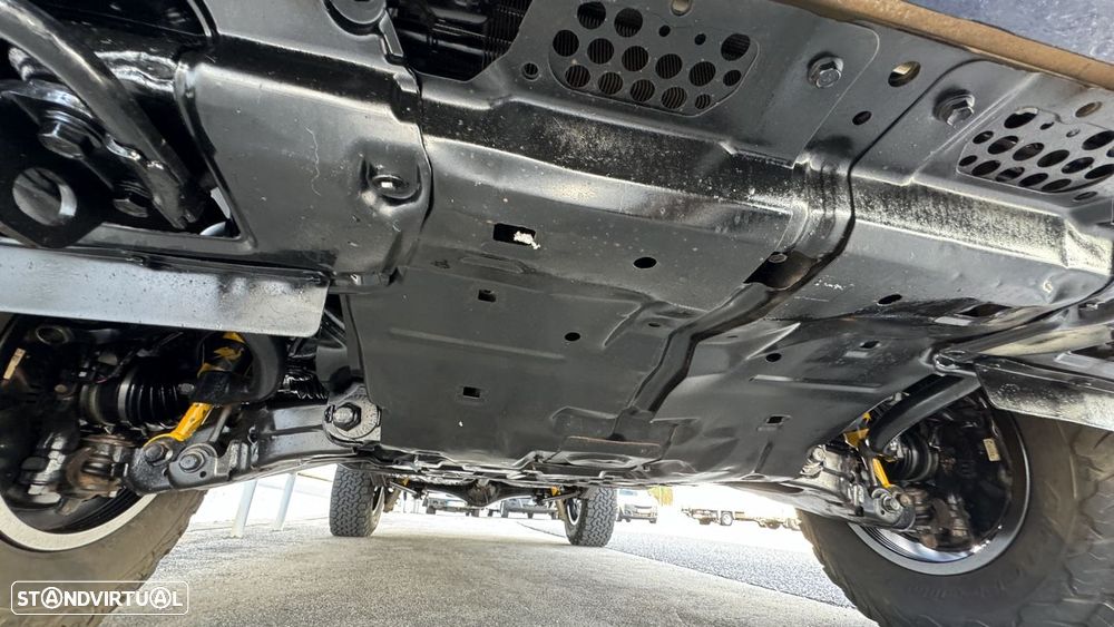 Toyota Land Cruiser VDJ 200 V8 4.5 D-4D - 53